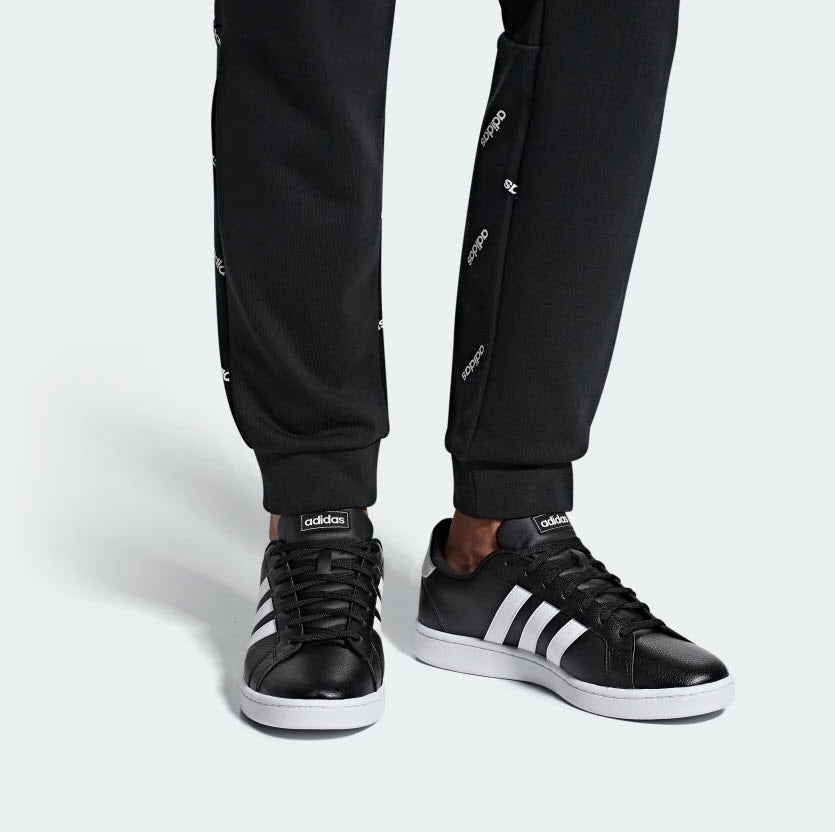Adidas Grand Court (Pointure 40)